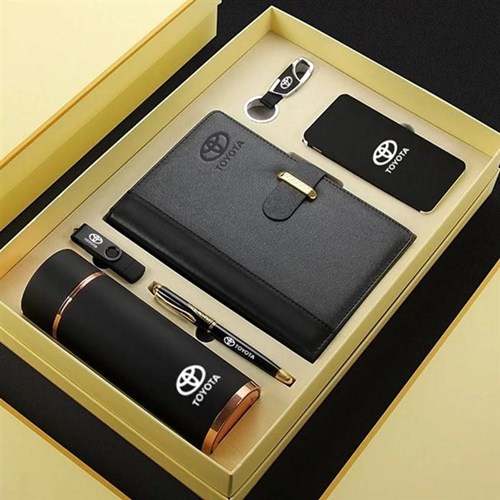 GIFTSET DOANH NGHIỆP – MÓN QUÀ TỪ TÂM HUYẾT