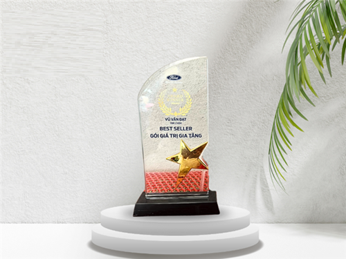 Quà tặng kỷ niệm chương tại Hà Nội Nghệ Thuật Độc Bản Quatang24k