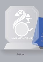 Pha lê Trường THPT Thạch Thành