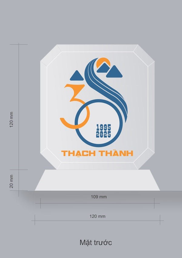 Pha lê Trường THPT Thạch Thành