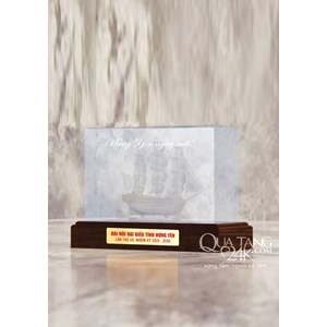 Biểu trưng Pha lê Đại hội đại biểu Tỉnh Hưng Yên