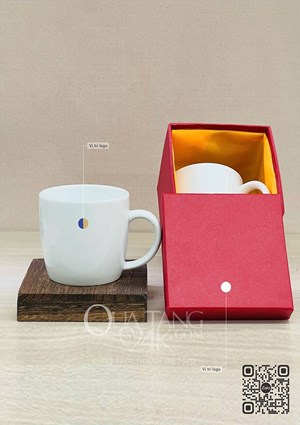 Cốc sứ Bát Tràng dáng lùn