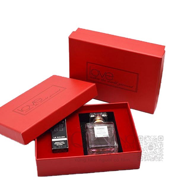 Love Gift Box – Hộp Quà Tình Yêu Sang Trọng, Gửi Trao Cảm Xúc Trọn Vẹn