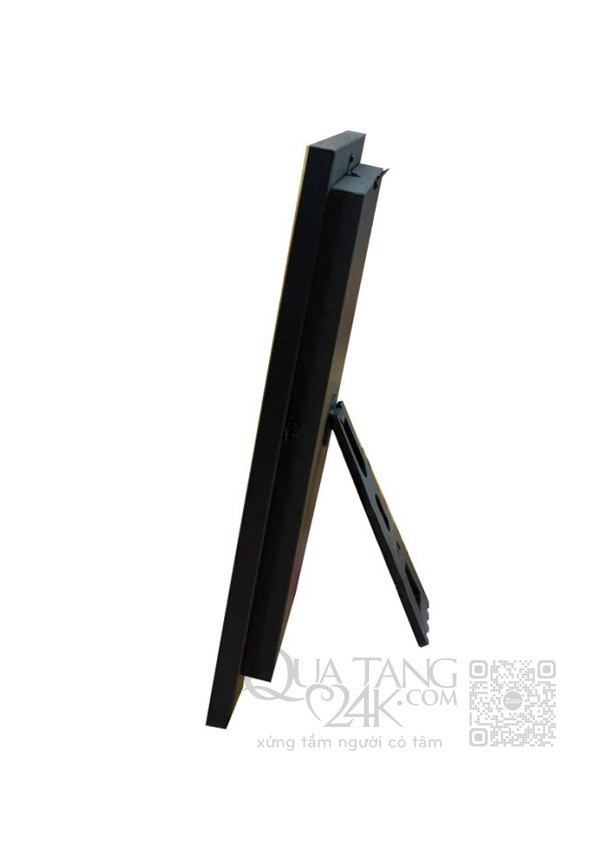 Tranh chữ Tâm mạ vàng 