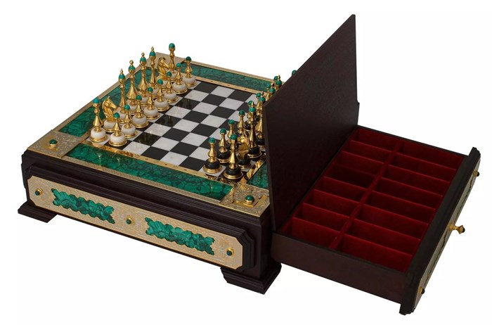 Đá tự nhiên từ Nga DTN04